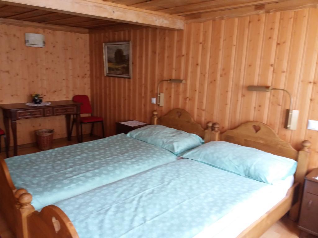 Hotel Du Chamois L'Etivaz Buitenkant foto
