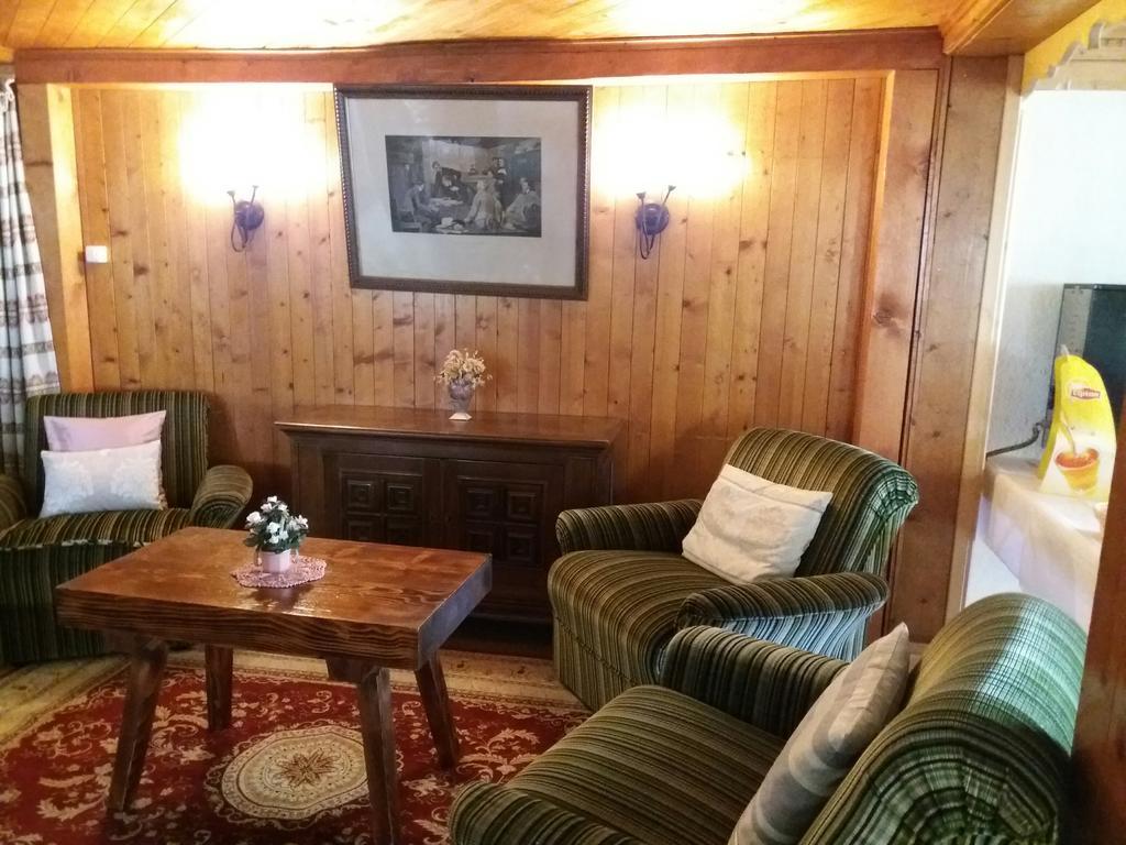 Hotel Du Chamois L'Etivaz Buitenkant foto