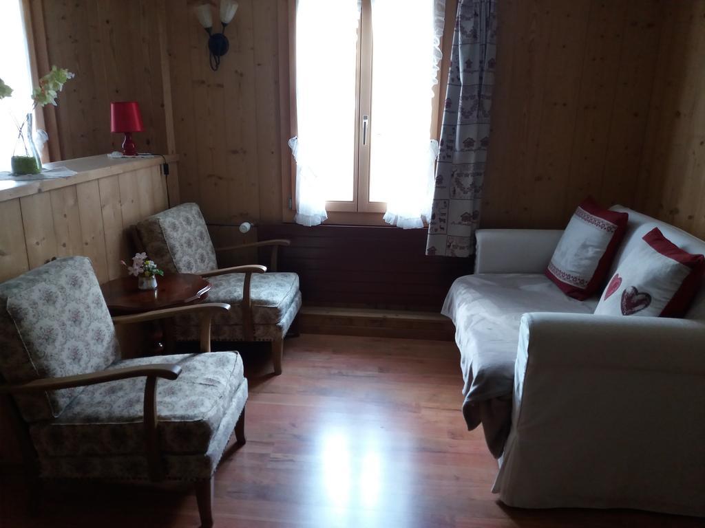 Hotel Du Chamois L'Etivaz Buitenkant foto