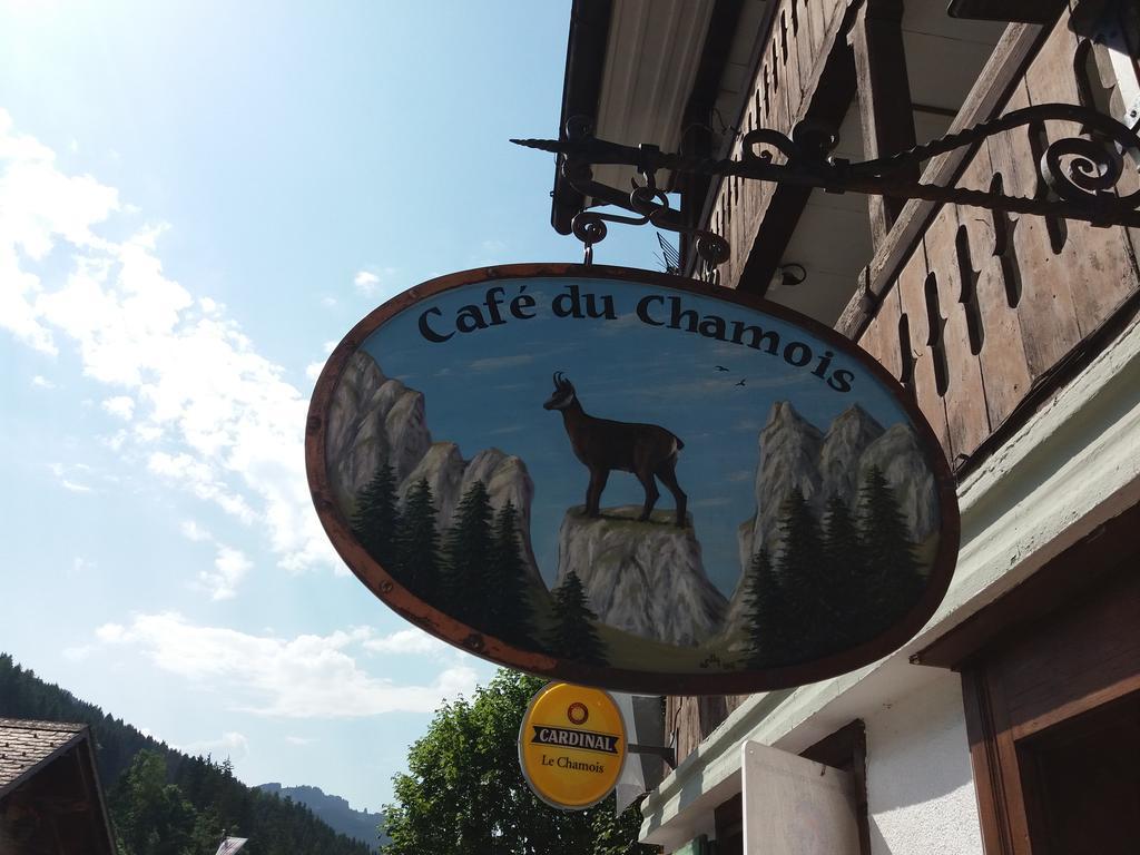 Hotel Du Chamois L'Etivaz Buitenkant foto